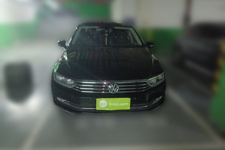 Used Volkswagen Magotan 2018 330TSI DSG Luxury Model Front