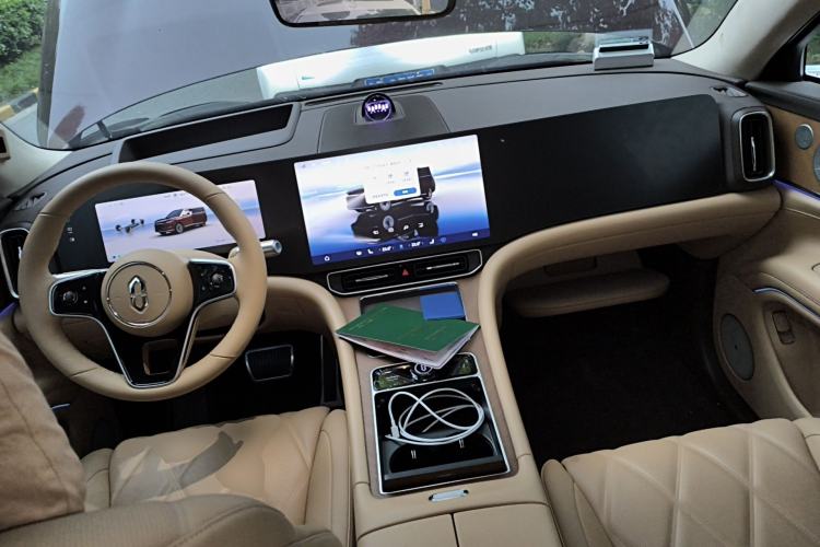 Used Hima AITO M9 2025 Pure Electric Ultra Version 100 kWh 6-Seater Model