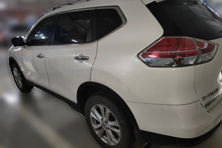 Used Nissan X-Trail 2014 2.5L CVT Luxury Edition 4WD
