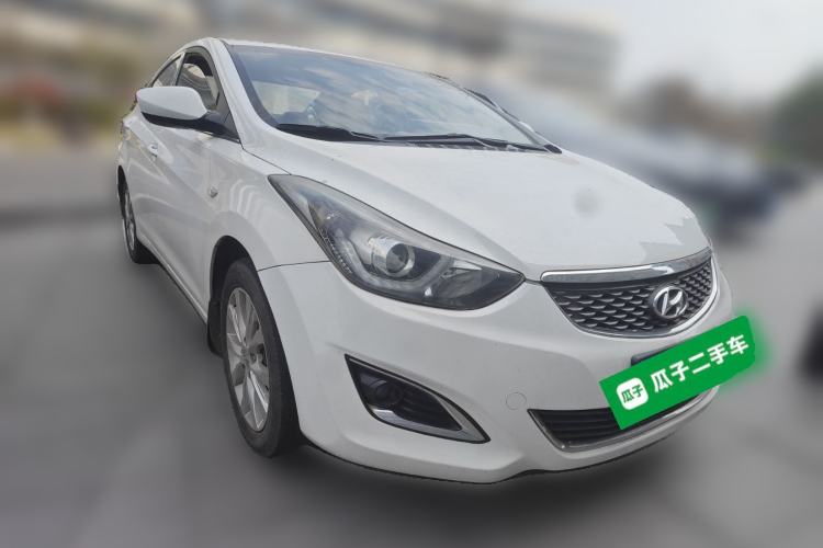 Used Hyundai Elantra (5th Generation / Langdong) 2016 1.6L Automatic Smart Version