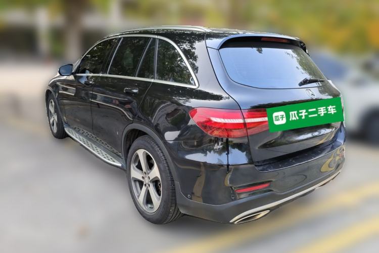 Used Mercedes-Benz GLC 2017 GLC 260 4MATIC Luxury Model
