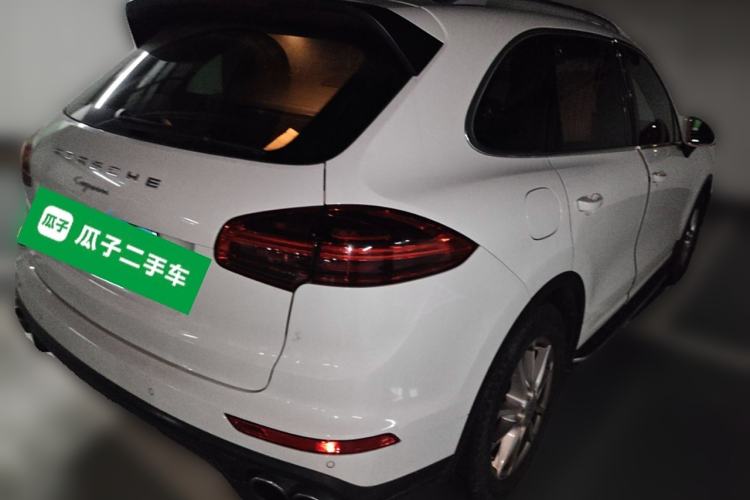 Used Porsche Cayenne 2015 Cayenne 3.0T Rear Right 45 Deg