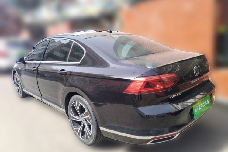 Used Volkswagen Magotan 2020 330TSI DSG Luxury Edition Rear Left 45 Deg