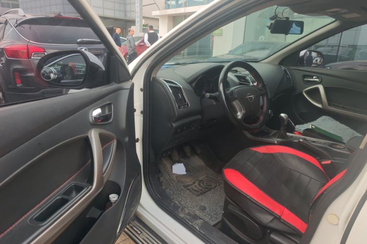 Used Haima S5 2015 1.6L Manual Luxury Model with Sunroof
