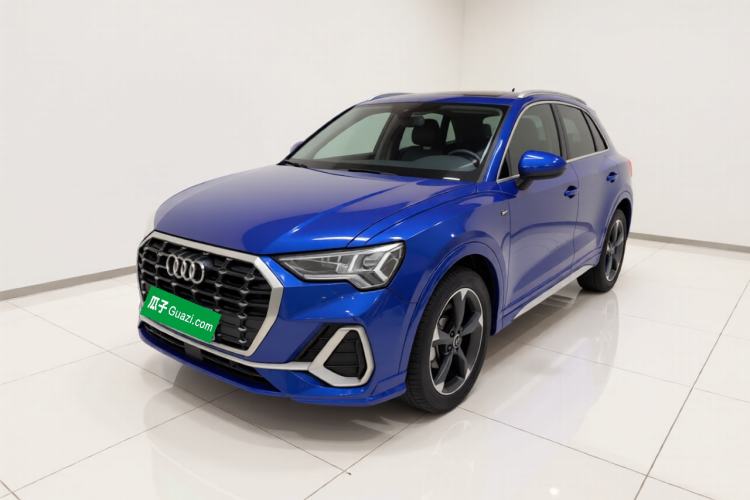 Used Audi Q3 2021 35 TFSI Fashion Dynamic Model