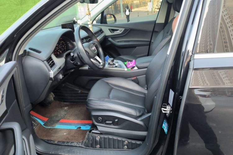 Used Audi Q7 New Energy 2019 55 e-tron Left Front Seat