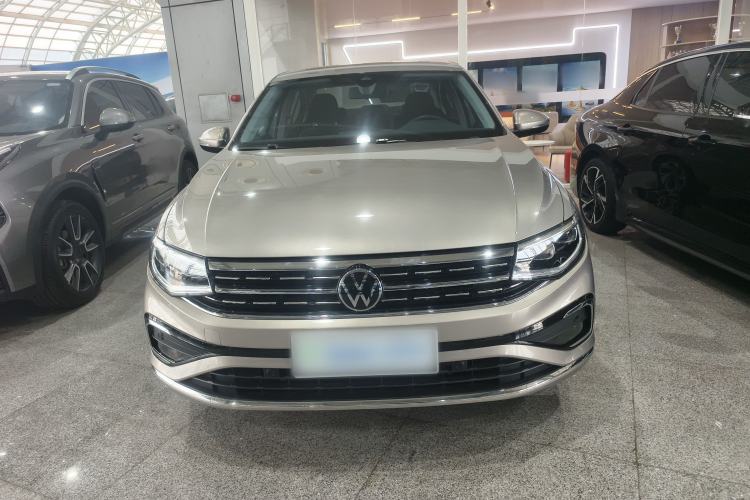 Used Volkswagen Bora 2023 300TSI DSG Prestige Edition Front