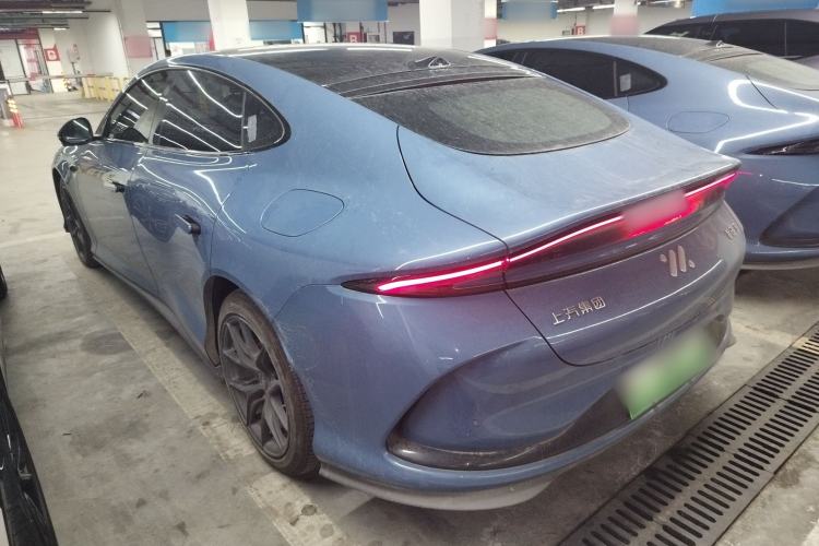 Used IM L6 2024 Max Standard Edition Rear Left 45 Deg