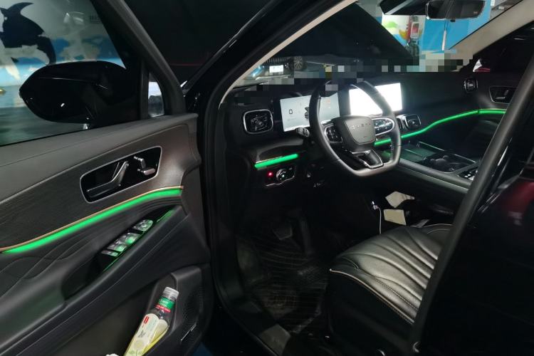 Used Chery Tiggo 9 2023 2.0T Dual-Clutch Two-Wheel Drive Luxury Edition 5 Seats
