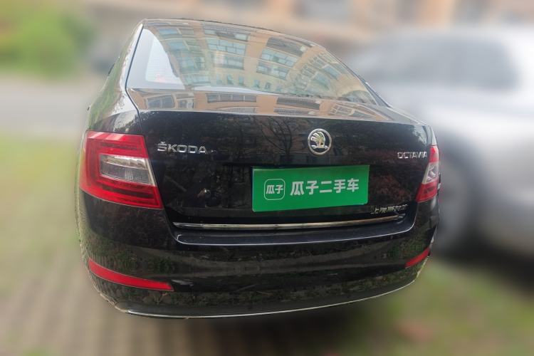 Used Skoda Octavia 2017 1.6L Automatic Smart Drive Edition