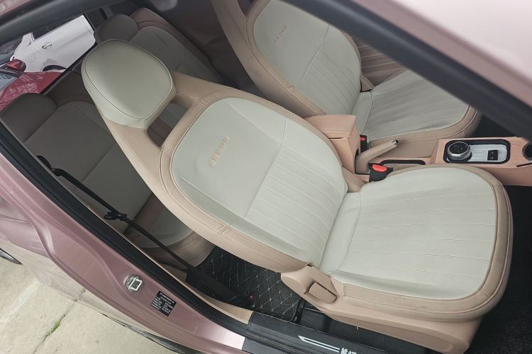 Used Geely Galaxy Panda 2023 Panda Mini 200km Endurance Bear
