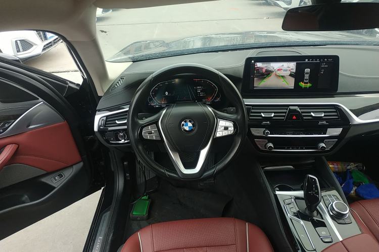 Used BMW 5 Series 2022 Restyled 525Li Luxury Package Steering Wheel