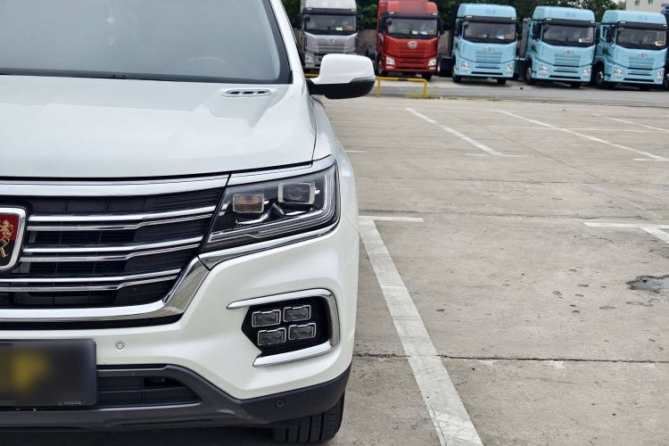 Used Roewe RX8 2019 30T Two-Wheel Drive Supreme Flagship Edition
