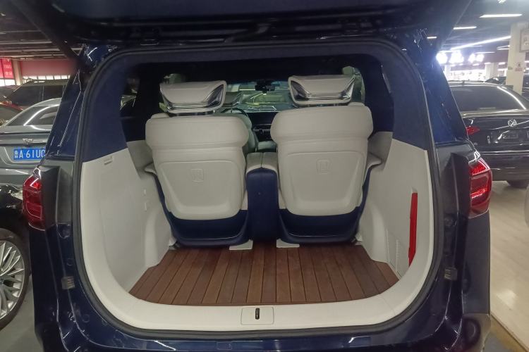 Used Buick GL8 2020 Avenir Avia Four-Seat Luxury Edition