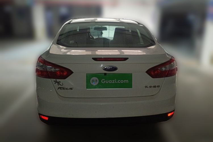 Used Ford Focus 2012 Sedan 1.6L Manual Comfort Model
