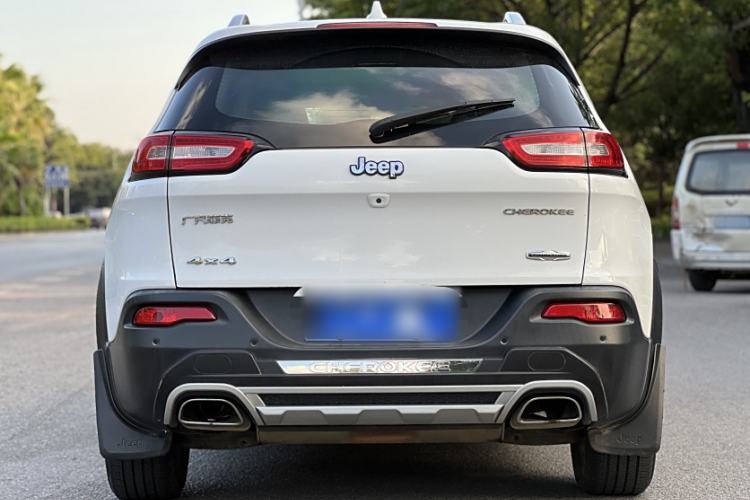 Used Jeep Cherokee 2017 2.4L Leading Smart Edition