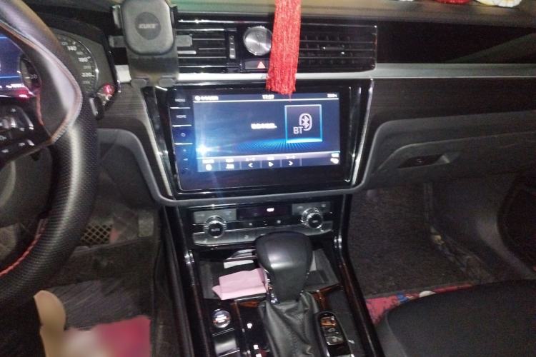 Used Volkswagen Phideon 2018 Revised Version 380TSI Two-Wheel Drive Business Edition
