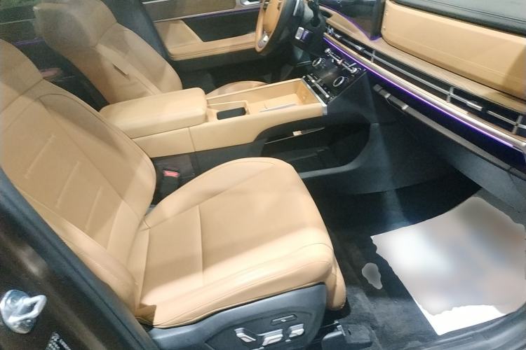 Used Hyundai Santa Fe 2024 2.0T Connoisseur Ultra Right Front Seat