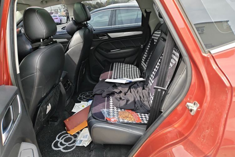 Used Roewe RX5 2019 20T Two-Wheel Drive Automatic Ali Smart Connectivity Platinum Edition
