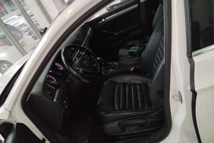 Used Volkswagen Lamando 2018 280TSI DSG Comfort Edition
