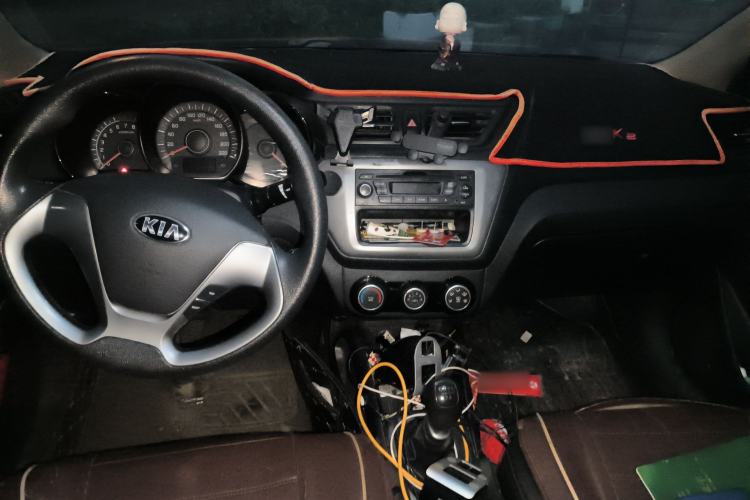 Used Kia K2 2015 Sedan 1.4L MT GLS
