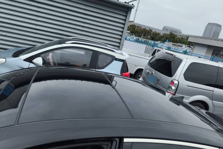 Used Kia K5 New Energy 2018 2.0L ZhiZun Edition
