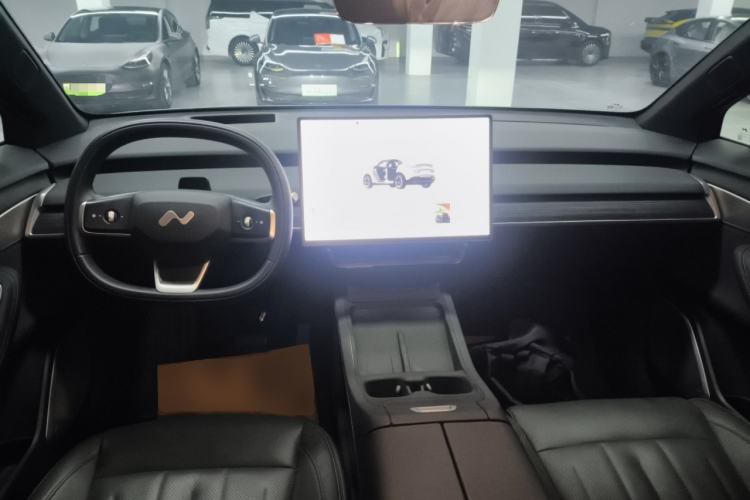 Used ONVO L60 2024 60 kWh Rear-Drive Version