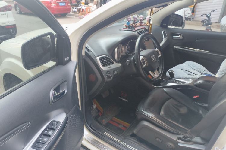 Used Dodge Journey 2014 2.4L Two-Wheel Drive Touring Edition
