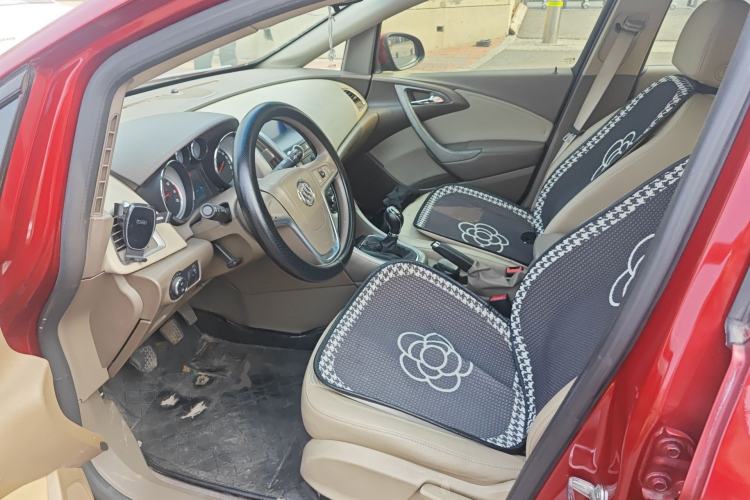 Used Buick GT 2013 GT 1.6L Manual Entry-Level Model