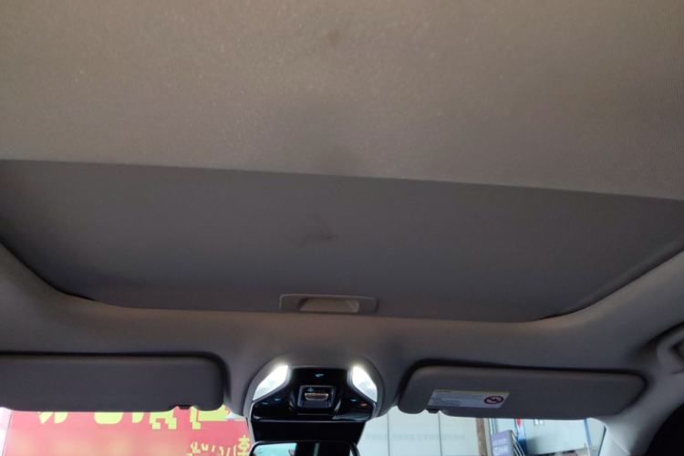 Used JMC DaDao 2023 Chasing Light 2.3T Diesel Automatic 4x4 Standard-Wheel Enjoyment Model
