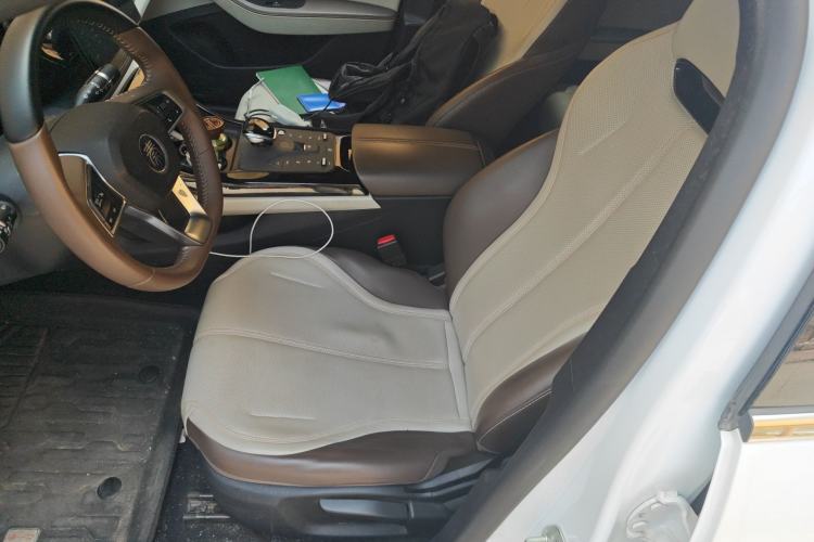 Used BYD Qin PLUS 2024 HONOR Edition DM-i 55KM Leading Model Left Front Seat