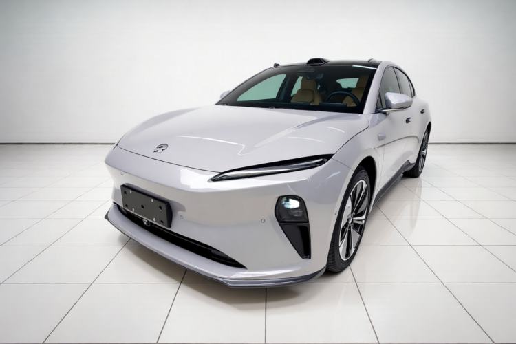 Used Nio ET5T 2023 75 kWh Touring
