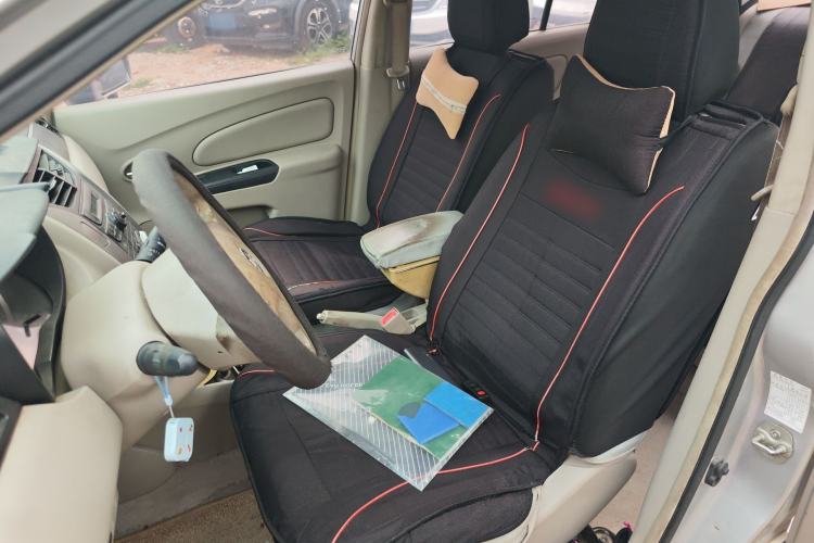 Used Venucia D50 2016 1.6L Manual Elite Edition Left Front Seat