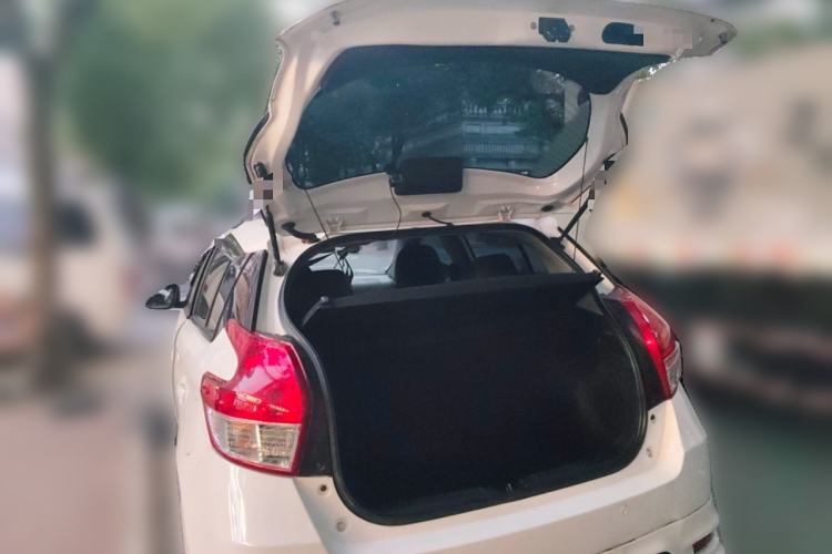 Used Toyota YARiS L Zhi Xuan 2014 1.3E Manual Charm Edition