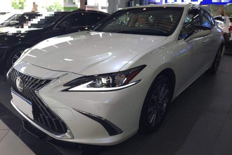 Used Lexus ES 2023 200 Excellence Edition