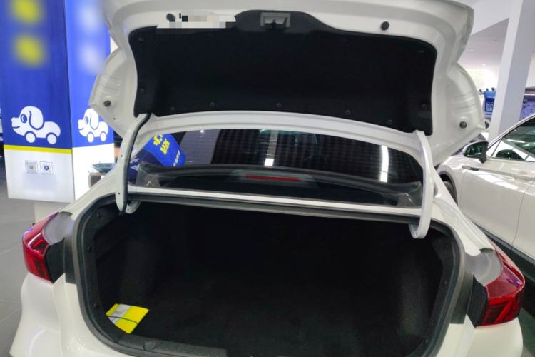 Used CHANGAN Eado 2023 Changan Edition PLUS Blue Whale NE 1.4T GDI DCT Prestige Version
