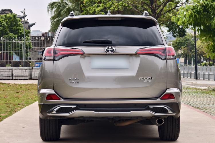 Used Toyota RAV4 2018 2.5L Automatic 4x4 Elite i Edition