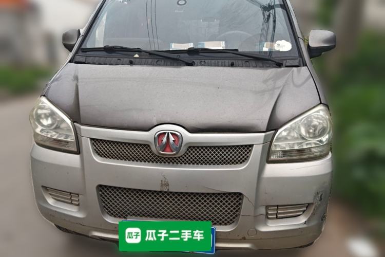 Used BAIC Weiwang 306 2013 1.2L Value Edition Basic CNG 7-seater A12 China IV Front