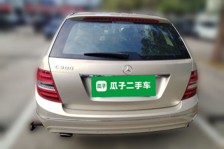 Used Mercedes-Benz C-Class 2011 C 200 Fashion Travel Edition