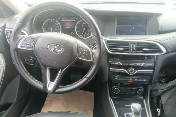 Used Infiniti QX30 2017 1.6T Two-Wheel Drive Fashion Edition