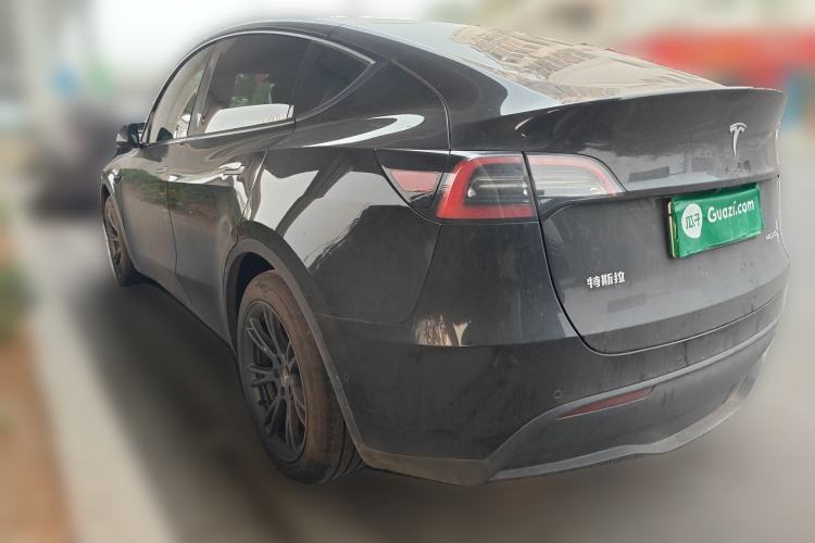 Used Tesla Model Y 2023 Rear-Wheel-Drive Version
