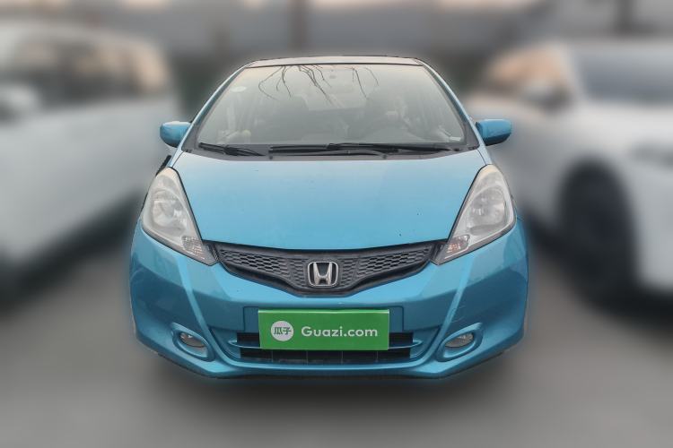 Used Honda Fit 2011 1.3L manual Comfort version
