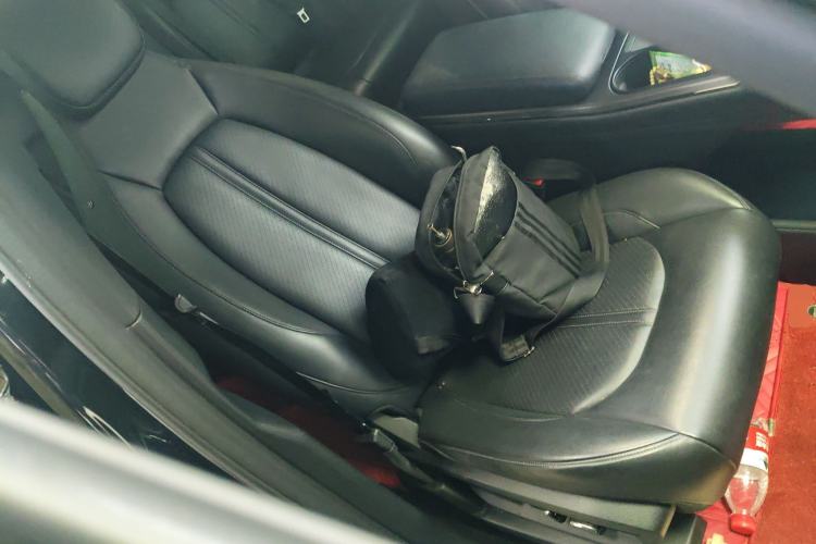 Used Nio ES6 2022 100kWh Performance Version Right Front Seat