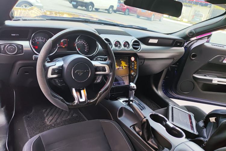 Used Ford Mustang 2015 2.3T Automatic U.S.-Spec Version
