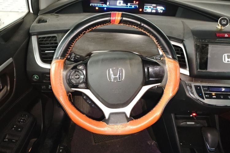 Used Honda Jade 2014 1.8L Automatic Comfort Elite Version 5 Seats