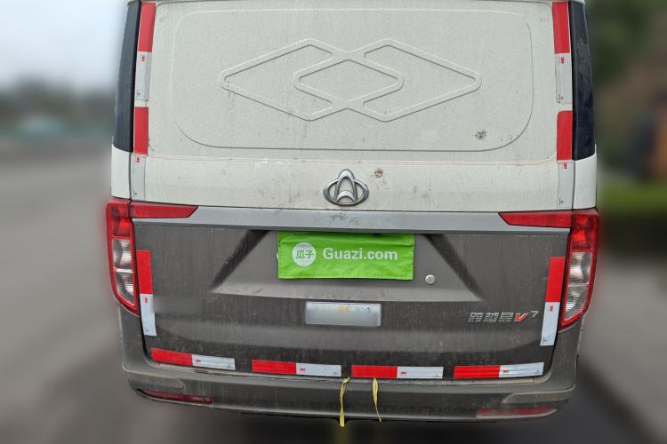 Used CHANGAN KUAYUE Xing V7 2022 1.6L Gasoline Comfort Version 5-Seater Liftback Door DAM16KR Rear