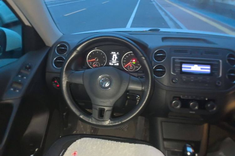 Used Volkswagen Tiguan 2016 280TSI Automatic Two-Wheel-Drive Silk Road Style Edition