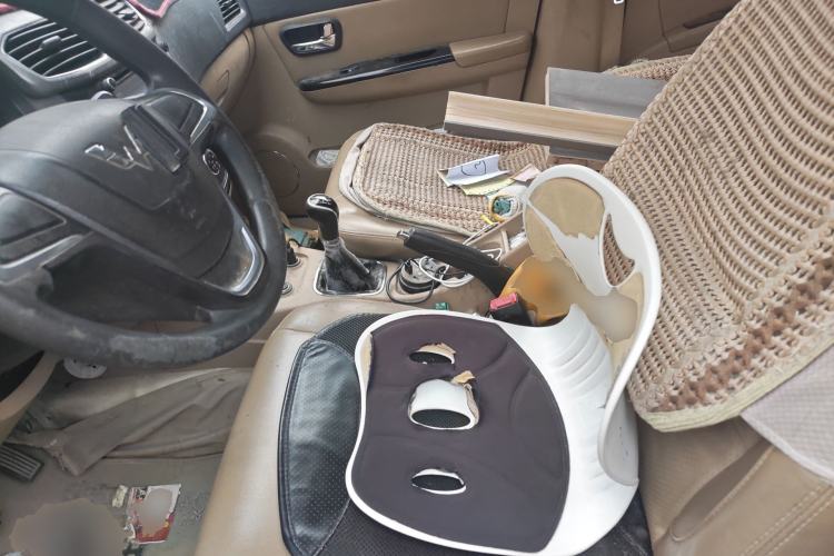 Used Wuling Hongguang 2014 1.5L S Standard Version