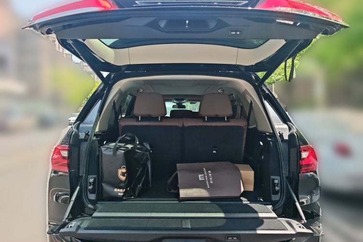 Used BMW X7 2021 xDrive40i Luxury Package with Leading Features