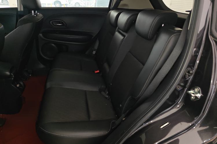 Used Honda Vezel 2020 220 TURBO CVT Luxury Edition
